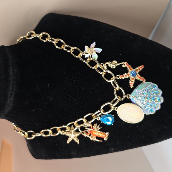 🔹️Betsey Johnson 🔹Nautical  Seashell Charm Necklace, Bracelet Ring Earring Set - Picture 16 of 17